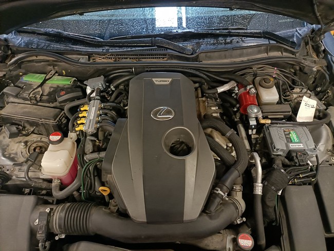 Lexus is200t na instalacji LPG