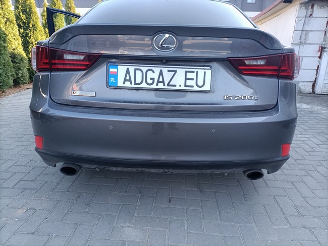 Lexus is200t na instalacji LPG