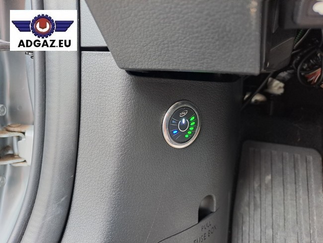 Mazda CX-30, 2,5 skyactive, zbiornik 50L, instalacja KME Direct