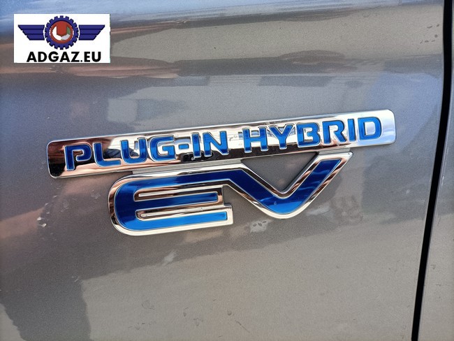 Mitsubishi Outlander hybryda na gaz Warszawa
