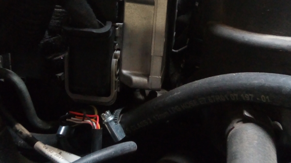 Opel Insignia bezpośredni wtrysk