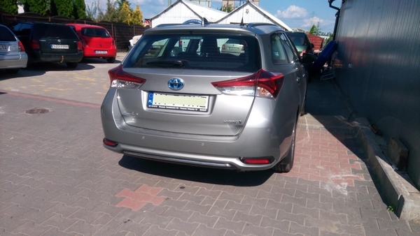 Toyota Auris Hybrid