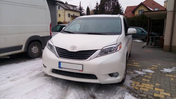 Toyota Sienna 2017r auto gaz